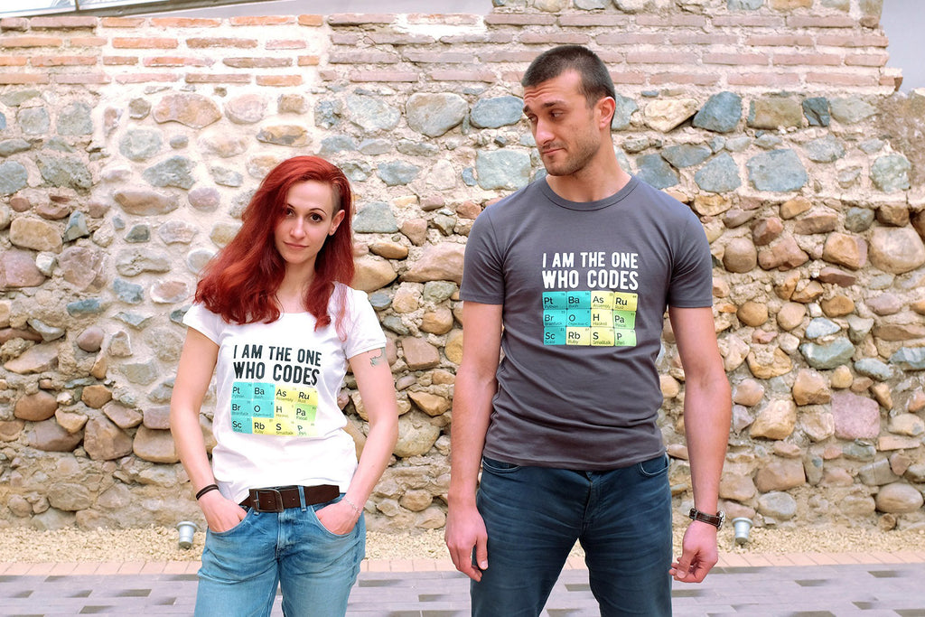 I am the one who codes | T-shirt