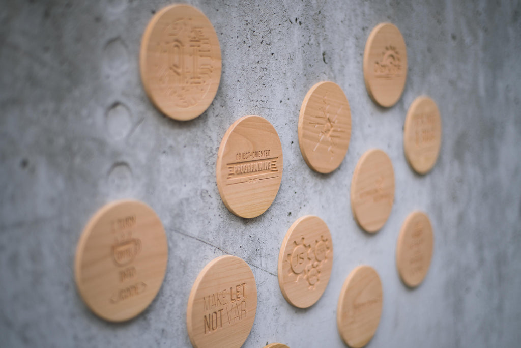 Git | Wooden coaster